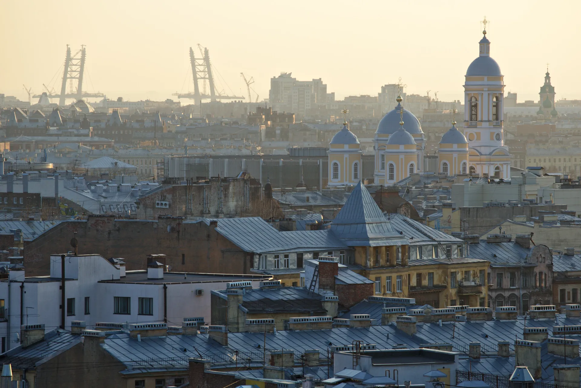 Санкт-Петербург. Вид на Петроградский район города