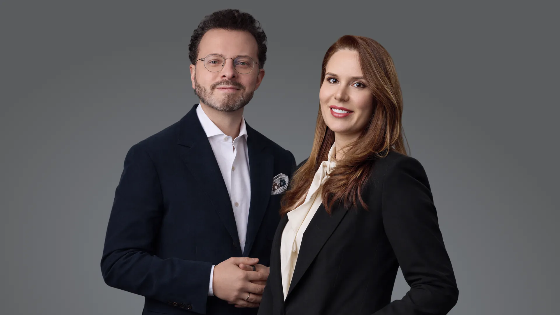 Алексей Новиков, управляющий партнер NF Group, и Анна Ларина, директор департамента зарубежной и курортной недвижимости NF Group
