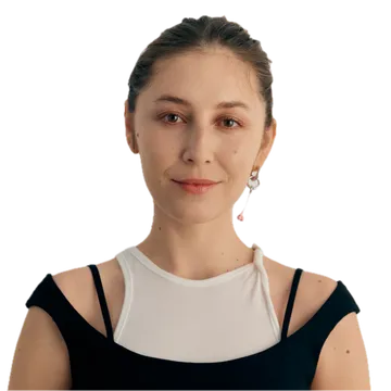 Александра Жаркова