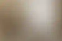 Продажи в элитных новостройках Москвы упали впервые за семь месяцев_3348