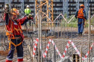 День строителя в России: традиции праздника и факты_7909