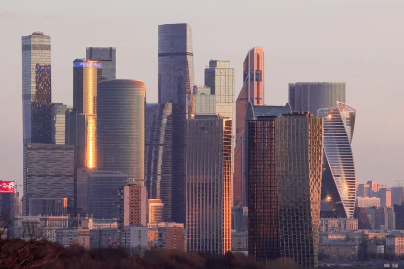 РЖД выставило на торги башни в Москва-Сити за 280 млрд рублей_6156